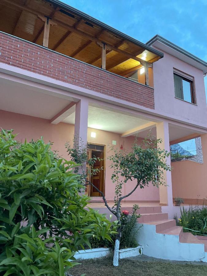 Vila 8 Крує Екстер'єр фото