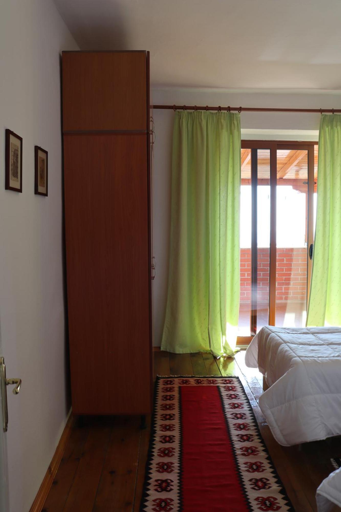 Vila 8 Крує Екстер'єр фото